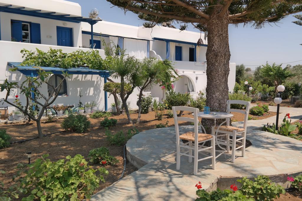 Maroussa Studios Agia Anna  Bagian luar foto